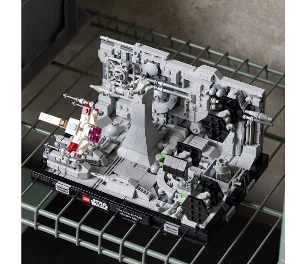 LEGO Star Wars™ 75329 Diorama: Szturm na Gwiazdę Śmierci™ - 1037691 - zdjęcie 5